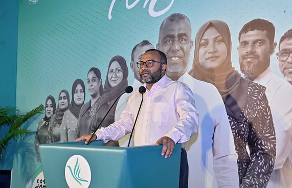 ދީނީގޮތުން ރާއްޖެ ދަނީ ރަނގަަޅު އަމާޒަކަށް: ޝަހީމް