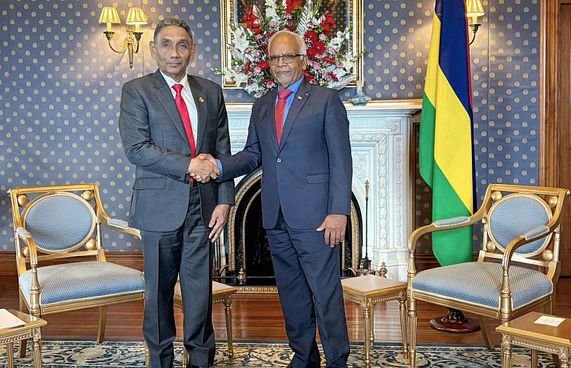 މޮރިޝަސްއިން ރާއްޖެ އާއެކު ހާރިޖީ ގުޅުން ސަސްޕެންޑުކޮށްފި