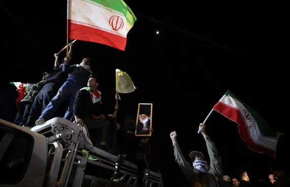 އީރާނާއި އެމެރިކާގެ ނުސީދާ މަޝްވަރާ ކުރިއަށް އެބަދޭ: ޕާކިސްތާން