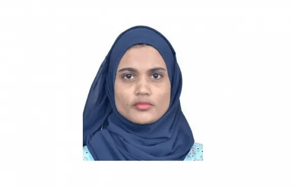 ރުޅިއައިސްގެން ގެއިން ނުކުމެގެން ދިޔަ އަންހެނަކު ހޯދަނީ