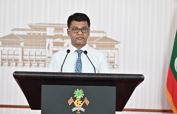 "ޝީޝާ މަނާކޮށް، ހަކުރު ސަބްސިޑީ ކަނޑާލަން މަޝްވަރާ އެބަކުރޭ"