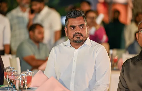 "ހިތަދޫ ފްލެޓުތަކުގައި އެތައް މައްސަލައެއް، ހައްލު ހޯދާނަން"