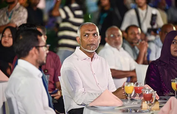 ހަކުރު ސަބްސިޑީ ކަނޑާލާކަށް ނޫޅެން: ރައީސް