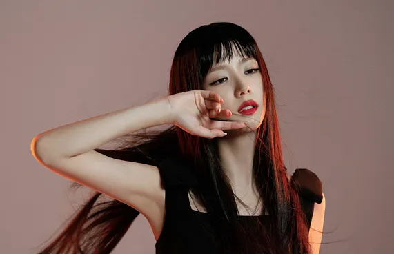 ކޭ-ޕޮޕް ތަރި ޖިސޫ ބޮލީވުޑް ފިލްމަކުން ފެނިދާނެ ކަމުގެ އިޝާރާތެއް