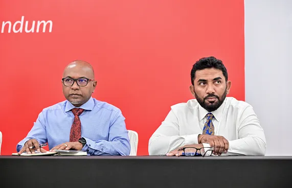 "ސިޔާސީ މީހުން މަދުކުރިޔަސް ހަރަދު ކުޑަވާނެ"