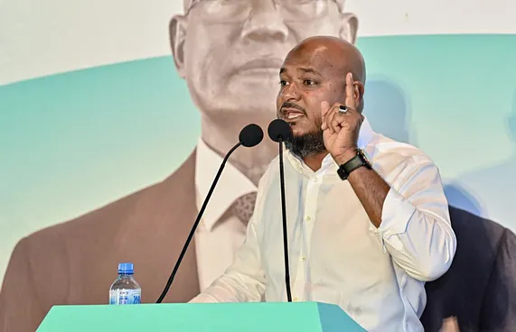 ފެނުނީ މާލެ ސިޓީ ކައުންސިލް އަނދިރިވި މަންޒަރު: ޝުޖާއު