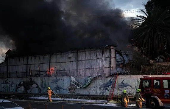 "އީރާން އިންޓަނޭޝަނަލް" އަށް އެހީވާ ކޮންމެ ބަޔަކަށް ހަމަލާދޭނަން: އީރާން