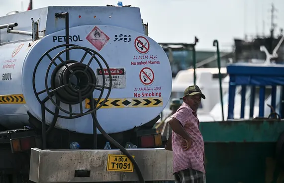 ތެލުގެ އިމްޕޯޓަށް 3.7 ބިލިއަން ރުފިޔާ ހޭދަކޮށްފި