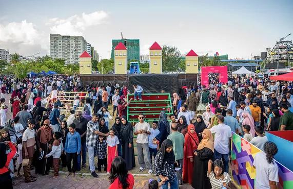 މި އަހަރު ވެސް އީދު ފާހަގަކުރަން ހާއްސަ ހަރަކާތްތަކެއް