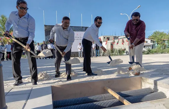 ތިނަދޫގެ ފްލެޓާއި މަގު ހެދުމުގެ މަޝްރޫއު ފަށައިފި