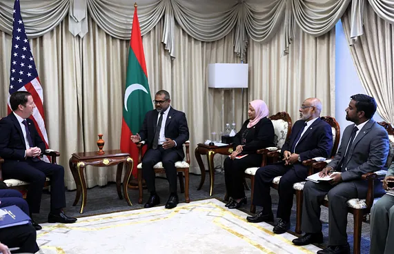 ސަރަހައްދީ މަސްލަހަތާ ގުޅޭ ގޮތުން މަޝްވަރާ ކުރި: މަންދޫބު