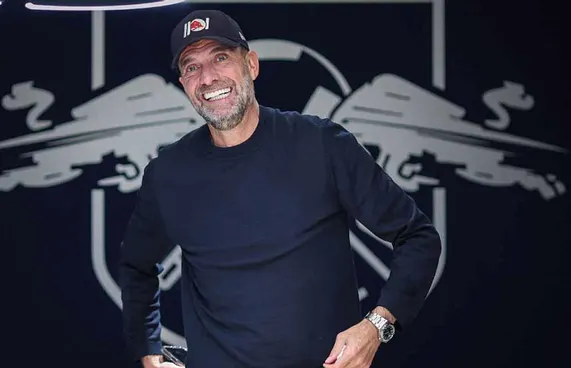 ކްލޮޕް ރެއާލަށް؟ "ނޫން އަހަރެންނަކަށް ނުގުޅާ"