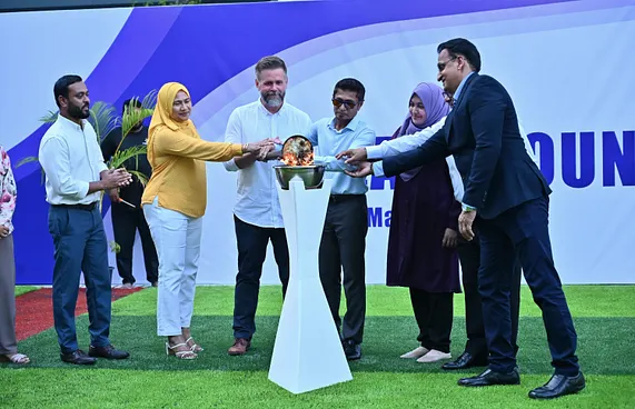 ކެންގަރޫ ކިޑްސްގެ ޕްލޭގްރައުންޑު ބޮޑުކޮށް ހުޅުވައިފި