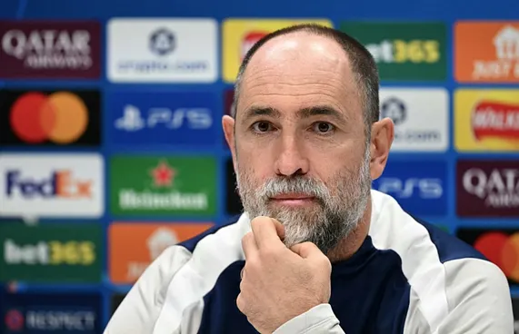 ޓޮޓެންހަމް ރެލިގޭޝަނުން ސަލާމަތްވާން ތިންވަނަ ކޯޗެއް ހޯދަނީ