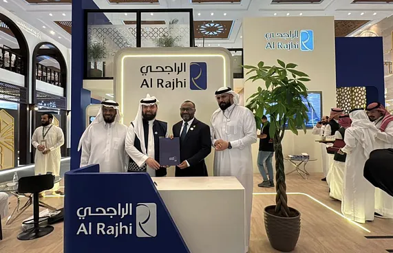 ރާއްޖޭގެ އެންމެ ބޮޑު މިސްކިތަށް ފައިނޭންސް ކުރަނީ ސައުދީން