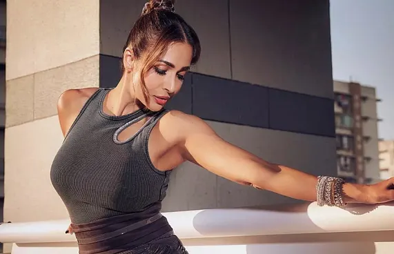 މަލައިކާގެ އަގުބޮޑު ފްލެޓު ކުއްޔަށް ދީފި