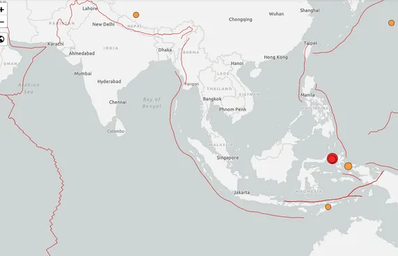 ބާރުގަދަ ބިންހެލުމަކާ އެކު ސުނާމީގެ އިންޒާރު ދީފި