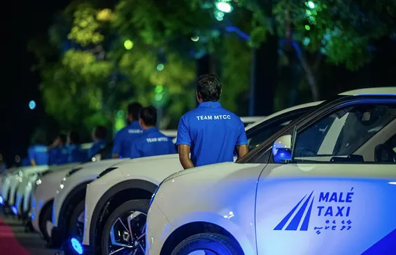 ސަރުކާރު ޓެކްސީގެ ހިދުމަތް ބުރާސްފަތި ދުވަހާ ހަމައަށް ހިލޭ