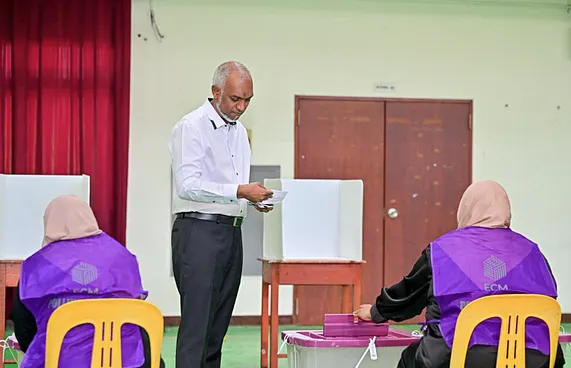 އިންތިހާބުގެ ނަތީޖާ އިހުތިރާމާ އެކު ބަލައިގަންނަން: ރައީސް