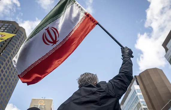 އިރާނުގެ އެތެރެއިން ހަމަލާ ދޭން އުޅުނު މީހުން ދަންޖައްސައިފި