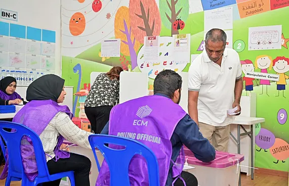 ދެވަނަ ބުރުގެ ވޯޓުލުން ބާއްވާނީ ފަސް ދާއިރާއެއްގައި