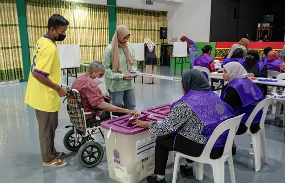 ވޯޓުލާ ވަގުތު ހަވީރު ފަހެއް ޖެހުމާ ހަމައަށް އިތުރުކޮށްފި