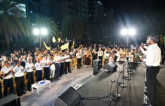 އެމްޑީޕީގެ 12 ޑިމާންޑެއް ސަރުކާރަށް!