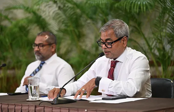 މަތިންދާ ބޯޓުތަކުގެ ސީޓް އޮކިއުޕެންސީ އިތުރު:ތޯރިގް