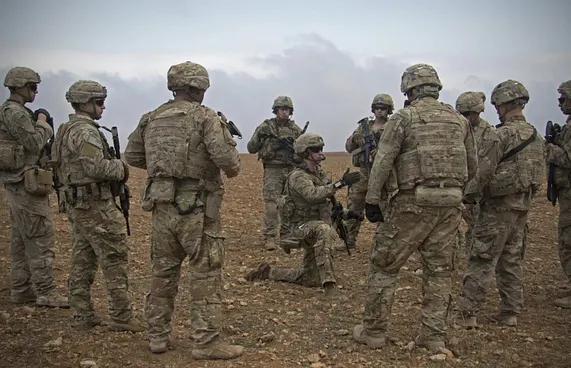 މެދުއިރުމަތިން އެމެރިކާ ސިފައިން ބޭރުކުރަން ޖެހޭނެ: އިރާން