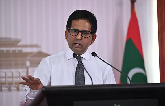 ކިރާއި ސަންފްލާވާ އޮއިލް ބާޒަރަށް އަވަހަށް ނެރެނީ