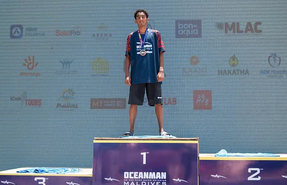 ހާފް އޯޝަން މޭންގެ ޗެމްޕިއަންކަން 15 އަހަރުގެ އައިމަން