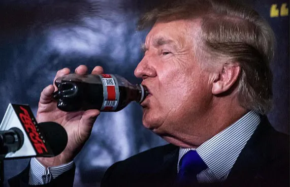 ސޮޑާއިން ކެންސަރު ސެލް މަރުވާ ކަމަށް ޓްރަމްޕު ގަބޫލުކުރޭ