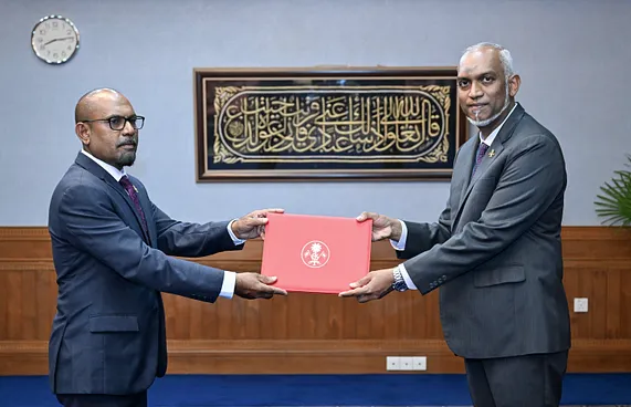 ޑިފެންސް މިނިސްޓަރަކަށް ހަސަން ރަޝީދު އައްޔަން ކުރައްވައިފި