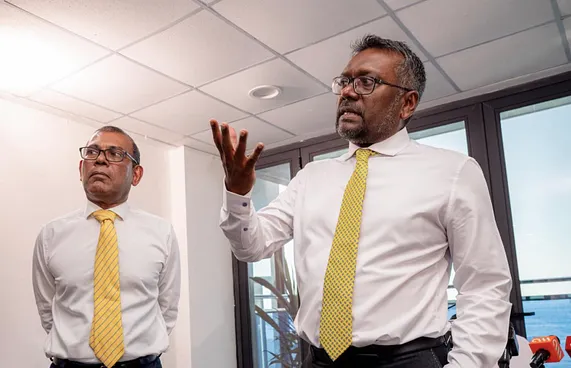 ނަޝީދާއި ފައްޔާޒު ހުށަހެޅީ ބަރުލަމާނީ ނޫން މަސްހުނި ނިޒާމެއް