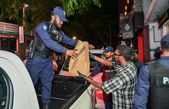 ފުލުހުން މައުލޫމާތު ހޯދާ ގޮތަށް ބަސްބުނުމުގެ ބާރެއް ނެތް