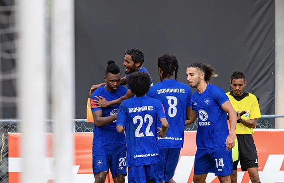 ލީގުގައި ދިއްދޫ އާއި ގައްދޫގެ ހޯމް މެޗުތައް އެ ދެ ރަށުގައި