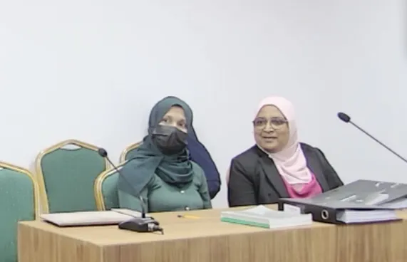 ފެނަކަ މުވައްޒަފުންގެ ޝަރީއަތް: މީޑިއާ ނުވައްދަން އެދިއްޖެ