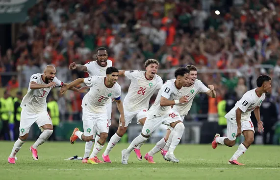 ނެދަލޭންޑްސްގެ ލީީޑު ފުނޑުފުނޑުކޮށް މޮރޮކޯ ގަދަ 16 އަށް