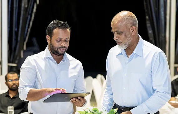 ހިޔާ ޓަވަރުތަކުގައި އިތުރު ލިފްޓް ހަރުކުރުކޮށް ނިންމައިފި