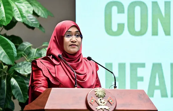 ގައުމެއް ބިނާވާނީ ރަނގަޅު ސިއްހަތެއްގެ މައްޗަށް: ފަސްޓް ލޭޑީ
