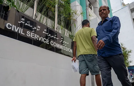 ލޯންގް ވީކެންޑްތަކާ ދިމާކޮށް ސަލާންތައް ގިނަ: މުޖުތާޒު
