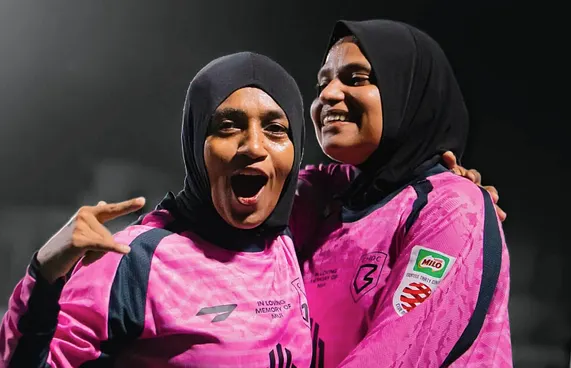 ވާދަ ކުރި ފުރަތަމަ އަހަރު ވެސް އެޗްޑީސީ ފައިނަލަށް