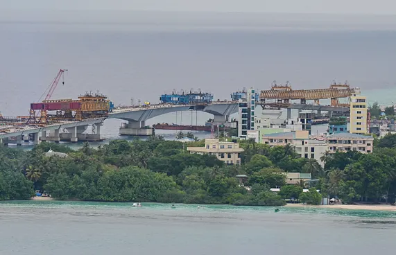 މަސްތުވާތަކެއްޗާއެކު ފިލްމު ސްޓާރުންތަކެއް ހައްޔަރުކޮށްފި