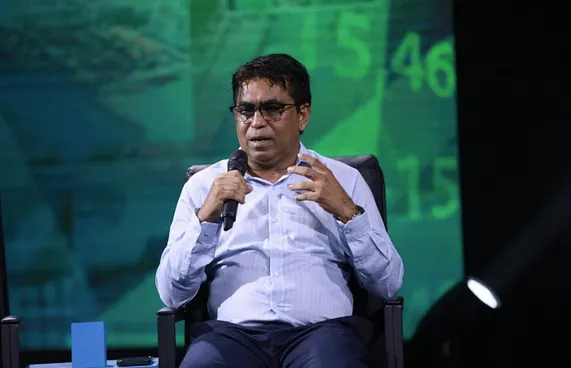 ޑޮލަރު ނުލިބިގެންނެއް ނޫޅޭ، ނުލިބެނީ ބޭންކް ރޭޓުގައި: ފިރާގު