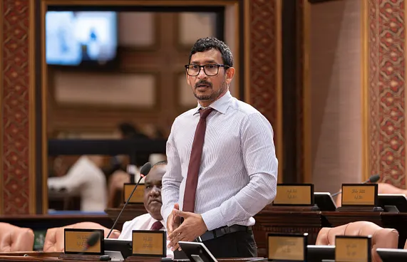 "ކަޅުބާޒާރު ހުއްޓުވަން ގާނޫނު އަދިވެސް ބަދަލުކުރަން ޖެހޭ"