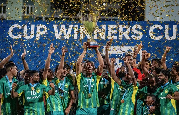 ނިއު ބަލިކޮށް، ކަޕް ވިނާސް ކަޕްގެ ޗެމްޕިއަންކަން މާޒިޔާއަށް