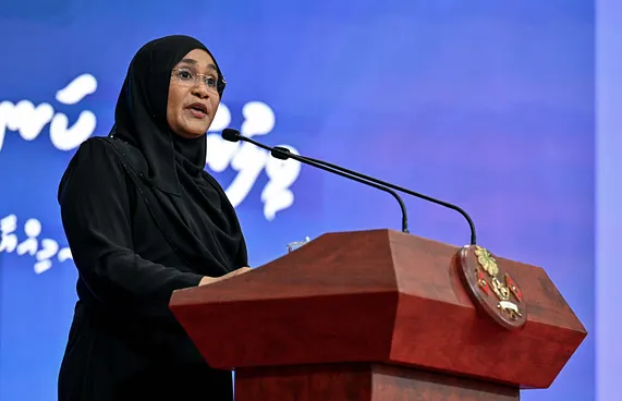 މުޖުތަމައުގެ އުފާވެރިކަމަށް އަންހެނުން ބާރުވެރިކުރުވަން ޖެހޭ