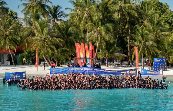 ބީއެމްއެލްއިން ސްނޯކްލިންގެ ދުނިޔޭގެ ރެކޯޑެއް ހަދައިފި