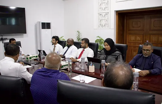 ހައުސިން މިނިސްޓްރީން 8 ސިވިލް އިންޖިނިއަރުން ހޯދަނީ