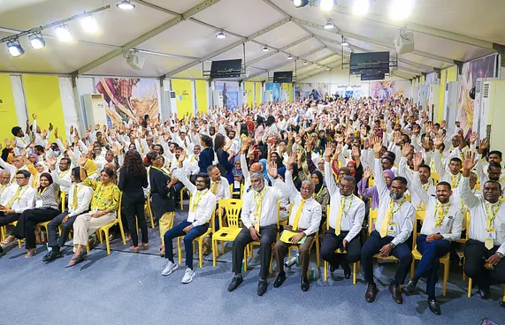 ފައްޔާޒު ހުށަހެޅި އަސާސީ ގަވައިދުގެ ބަދަލުތައް ފާސްކޮށްފި